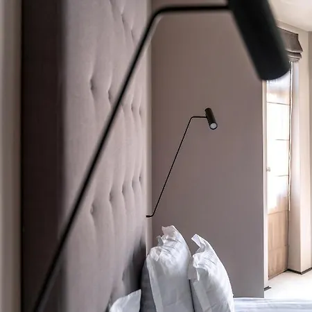 Hotel Design 36 Sofie