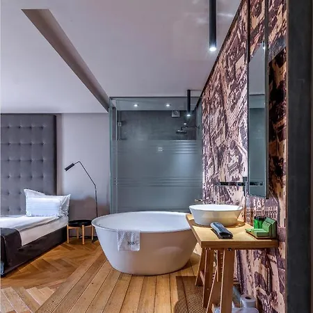 Otel Design 36 3*
