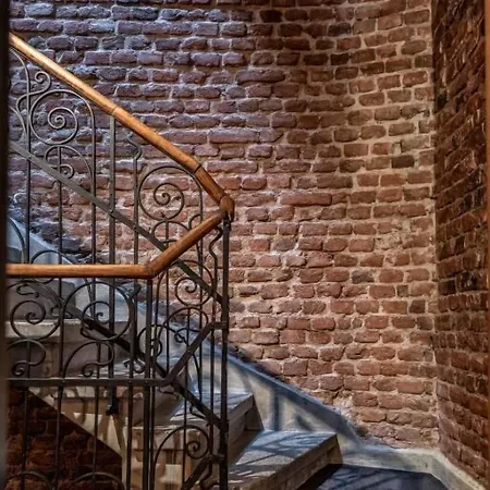 Hotel Design 36 3*