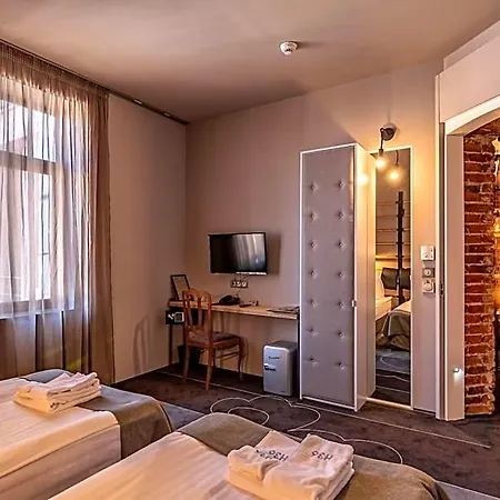 Hotel Design 36 Sofie